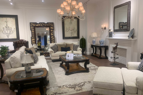 Malinda Designer Showroom Jakarta Barat, Stand Alone Retail | We provide Indonesia infrastructure map on various property sectors and data. Access property listings, infrastructure developments, news, and valuable transaction data for informed decisions.