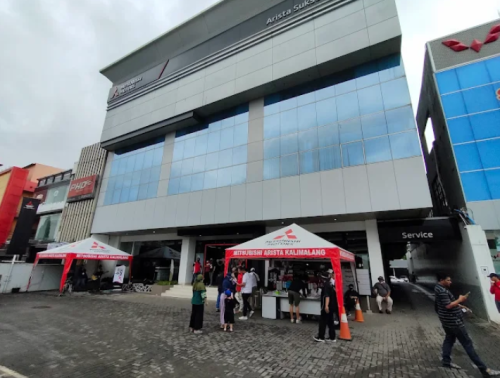 Mitsubishi Arista Kalimalang, Automotive Dealership | We provide Indonesia infrastructure map on various property sectors and data. Access property listings, infrastructure developments, news, and valuable transaction data for informed decisions.
