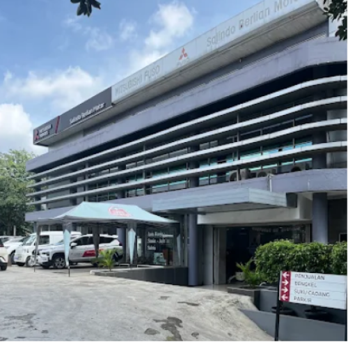 Mitsubishi Salindo Daan Mogot, Automotive Dealership | We provide Indonesia infrastructure map on various property sectors and data. Access property listings, infrastructure developments, news, and valuable transaction data for informed decisions.