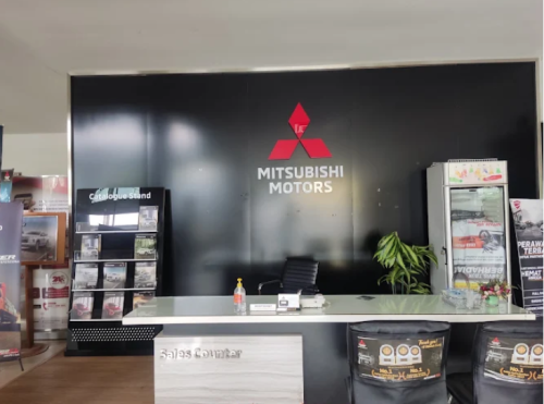 Mitsubishi Salindo Daan Mogot, Automotive Dealership | We provide Indonesia infrastructure map on various property sectors and data. Access property listings, infrastructure developments, news, and valuable transaction data for informed decisions.
