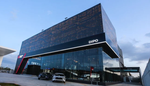 Mitsubishi Dipo Golf Island PIK 2, Automotive Dealership | We provide Indonesia infrastructure map on various property sectors and data. Access property listings, infrastructure developments, news, and valuable transaction data for informed decisions.