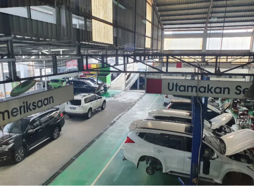 Mitsubishi Sun Star Fatmawati, Automotive Dealership | We provide Indonesia infrastructure map on various property sectors and data. Access property listings, infrastructure developments, news, and valuable transaction data for informed decisions.