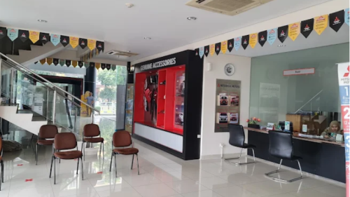 Mitsubishi Srikandi Pos Pengumben, Automotive Dealership | We provide Indonesia infrastructure map on various property sectors and data. Access property listings, infrastructure developments, news, and valuable transaction data for informed decisions.