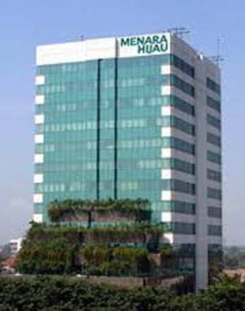 Gedung Menara Hijau terletak di bilangan Cawang, tepatnya di Jalan MT. Haryono Kav 33, Kecamatan Pancoran, Jakarta Selatan. Gedung yang sudah berdiri sejak bula...