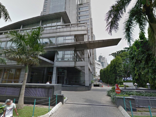 Graha Paramita merupakan gedung perkantoran yang berada di Jalan Denpasar Raya No. 7, Setiabudi, Jakarta Selatan. Pengembang dari gedung ini adalah Donnelly Par...