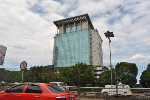 Wisma IKPT (Inti Karya Persada Teknik) terletak di Jl. Letjend. MT. Haryono, Tebet, Jakarta Selatan. Wisma IKPT merupakan gedung yang  dirancang oleh Ferrie Pra...