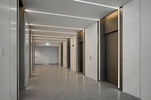 Jakarta Mori Tower berada di Jl. Jenderal Sudirman No.Kav 40-41, Tanah Abang, Jakarta Pusat.  Gedung Jakarta Mori Tower  dikembangkan oleh Mori Building, salah...