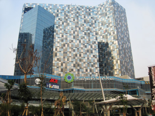 88 Kota Kasablanka (Tower A - Office 88) merupakan gedung perkantoran premium yang terletak di Jl. Kasablanka Raya No. 88, RT.16/RW.5, Jakarta Selatan. Gedung y...