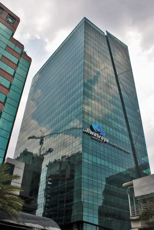 Lippo Kuningan adalah gedung perkantoran  yang terletak di jantung bisnis kota, tepatnya pada Jl. Haji R. Rasuna Said, Jakarta Selatan. Gedung ini memiliki 28 l...