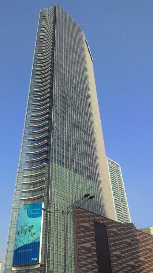 Menara BCA merupakan gedung perkantoran yang berada di Jalan MH Thamrin, Jakarta Pusat. Menara BCA sendiri berdiri di atas tanah seluas 7,1 hektar dan memiliki...