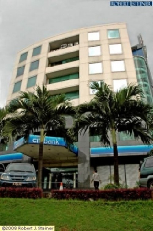 Menara Citibank berada di Jl. Metro Pondok Indah Kav. II, Jakarta Selatan. Menara Citibank terdiri atas 7 lantai, dengan total luas bangunan mencapai sekitar 7....