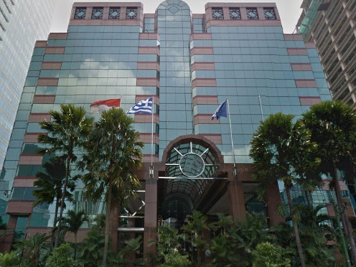 Plaza 89 merupakan gedung perkantoran tipe  yang berada di Jalan H.R. Rasuna Said, Kuningan, Jakarta Selatan. Gedung ini terdiri dari 13 lantai dengan total lua...
