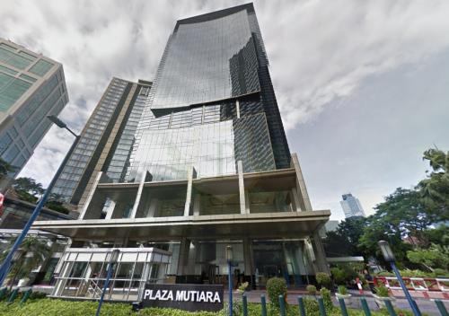 Plaza Mutiara berlokasi di Mega Kuningan, Jakarta Selatan. Gedung ini terdiri dari 18 lantai dengan total luas bangunan 15.796 meter persegi. Plaza Mutiara diba...