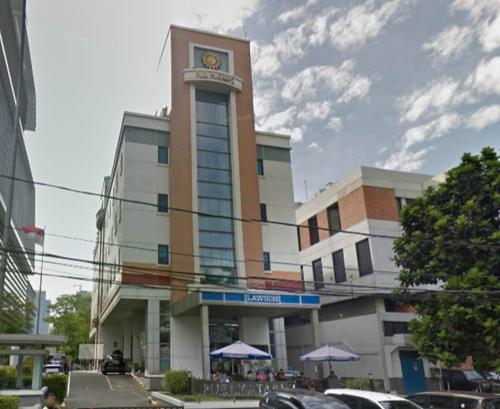 Completed office rent lease, sewa kantor | We provide Indonesia infrastructure map on various property sectors and data. Access property listings, infrastructure developments, news, and valuable transaction data for informed decisions.