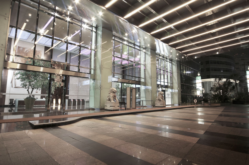 Gedung Summitmas 2 merupakan gedung perkantoran yang terletak di kawasan SCBD tepatnya di Jalan Sudirman. Gedung summitmas 2 terletak bersebelahan dengan gedung...