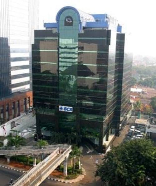 Wisma Millenia berada di Jl. Letjend. MT. Haryono, Tebet, Jakarta Selatan. Wisma Millenia merupakan gedung yang dirancang oleh Arkonin dan dikembangkan oleh PT....