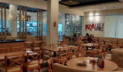 Pizza Hut Kemanggisan, Stand Alone Retail | We provide Indonesia infrastructure map on various property sectors and data. Access property listings, infrastructure developments, news, and valuable transaction data for informed decisions.