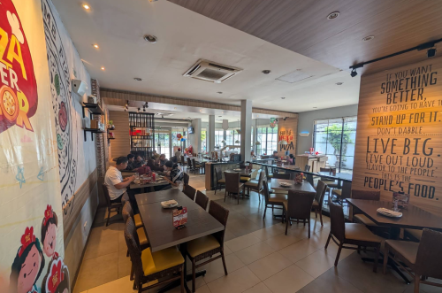 Pizza Hut Matraman Raya, Stand Alone Retail | We provide Indonesia infrastructure map on various property sectors and data. Access property listings, infrastructure developments, news, and valuable transaction data for informed decisions.