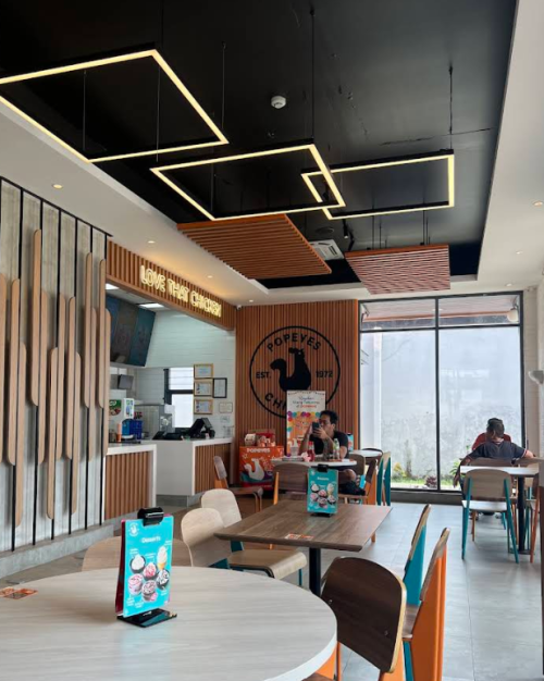 Popeyes Lenteng Agung, Stand Alone Retail | We provide Indonesia infrastructure map on various property sectors and data. Access property listings, infrastructure developments, news, and valuable transaction data for informed decisions.
