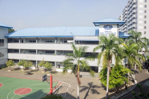 Cinta Kasih Tzu Chi Kindergarten School, Private School | We provide Indonesia infrastructure map on various property sectors and data. Access property listings, infrastructure developments, news, and valuable transaction data for informed decisions.