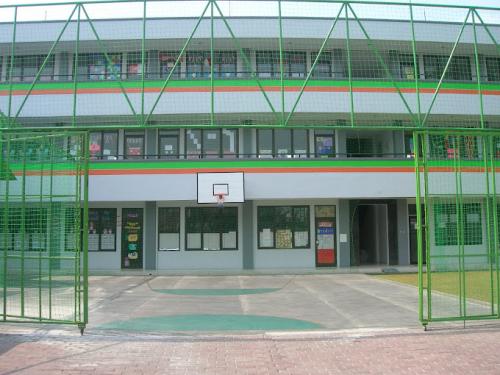 D'Royal Moroco Integrative Islamic Primary School, Private School | We provide Indonesia infrastructure map on various property sectors and data. Access property listings, infrastructure developments, news, and valuable transaction data for informed decisions.