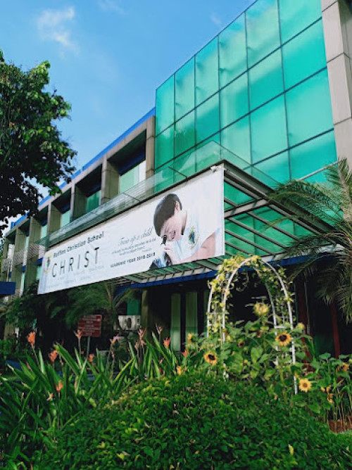 Raffles Junior High Christian School Pondok Indah, Private School | We provide Indonesia infrastructure map on various property sectors and data. Access property listings, infrastructure developments, news, and valuable transaction data for informed decisions.