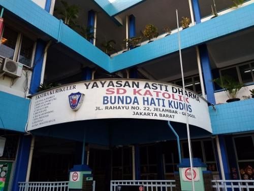 Bunda Hati Kudus Primary School, Private School | We provide Indonesia infrastructure map on various property sectors and data. Access property listings, infrastructure developments, news, and valuable transaction data for informed decisions.