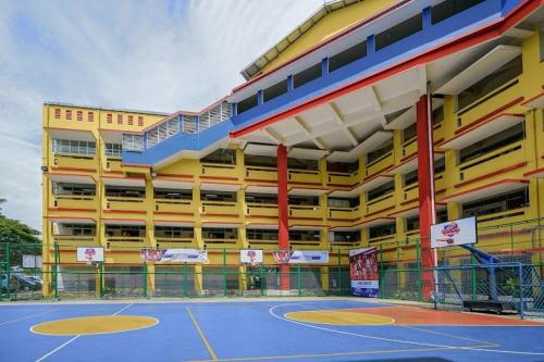 Tiara Kasih Primary School, Private School | We provide Indonesia infrastructure map on various property sectors and data. Access property listings, infrastructure developments, news, and valuable transaction data for informed decisions.