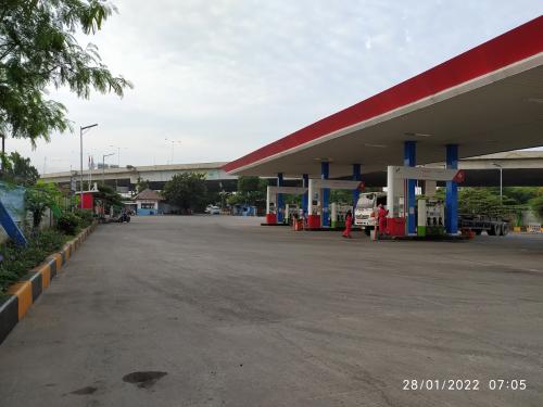SPBU Pertamina 3, Gas Station | We provide Indonesia infrastructure map on various property sectors and data. Access property listings, infrastructure developments, news, and valuable transaction data for informed decisions.
