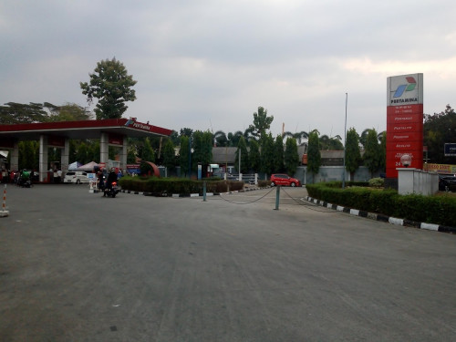SPBU Pertamina 34.138.08, Gas Station | We provide Indonesia infrastructure map on various property sectors and data. Access property listings, infrastructure developments, news, and valuable transaction data for informed decisions.