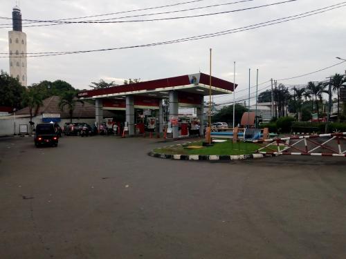 SPBU Pertamina 34.137.06, Gas Station | We provide Indonesia infrastructure map on various property sectors and data. Access property listings, infrastructure developments, news, and valuable transaction data for informed decisions.