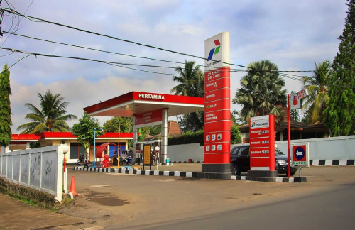 SPBU Pertamina 34.126.09, Gas Station | We provide Indonesia infrastructure map on various property sectors and data. Access property listings, infrastructure developments, news, and valuable transaction data for informed decisions.