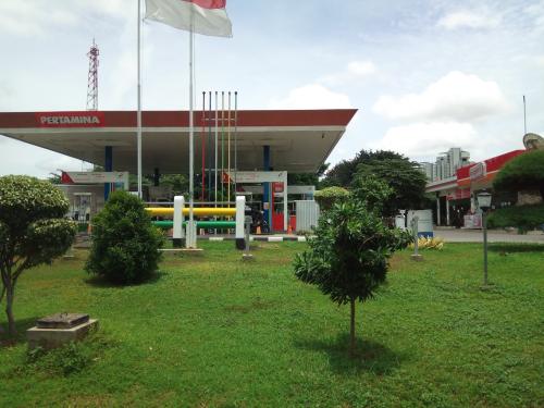 SPBU Pertamina 31.118.02, Gas Station | We provide Indonesia infrastructure map on various property sectors and data. Access property listings, infrastructure developments, news, and valuable transaction data for informed decisions.
