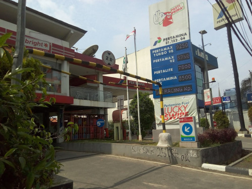 SPBU Pertamina 34.122.04, Gas Station | We provide Indonesia infrastructure map on various property sectors and data. Access property listings, infrastructure developments, news, and valuable transaction data for informed decisions.