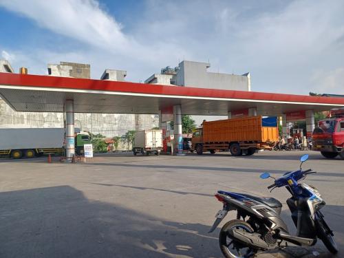 SPBU Pertamina 34.144.11, Gas Station | We provide Indonesia infrastructure map on various property sectors and data. Access property listings, infrastructure developments, news, and valuable transaction data for informed decisions.