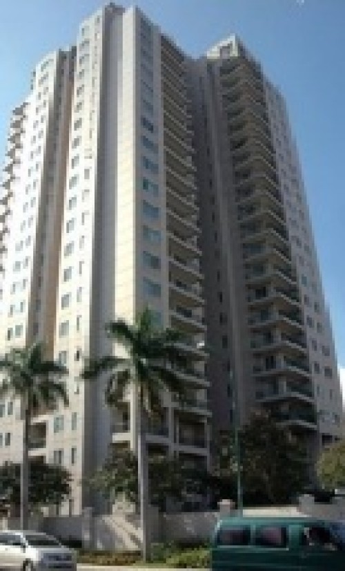 Plaza Senayan, Service Rental Apartment, Senayan Trikarya Sempana | We provide Indonesia infrastructure map on various property sectors and data. Access property listings, infrastructure developments, news, and valuable transaction data for informed decisions.