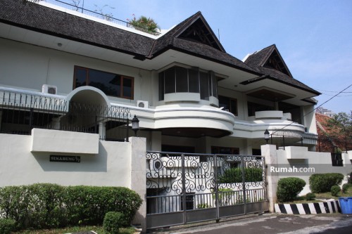 Sinabung  1&2, Service Rental Apartment, Bina Mega | We provide Indonesia infrastructure map on various property sectors and data. Access property listings, infrastructure developments, news, and valuable transaction data for informed decisions.