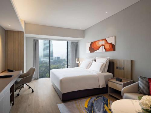 Swissotel Jakarta Living, Service Rental Apartment, Agung Sedayu Group | We provide Indonesia infrastructure map on various property sectors and data. Access property listings, infrastructure developments, news, and valuable transaction data for informed decisions.