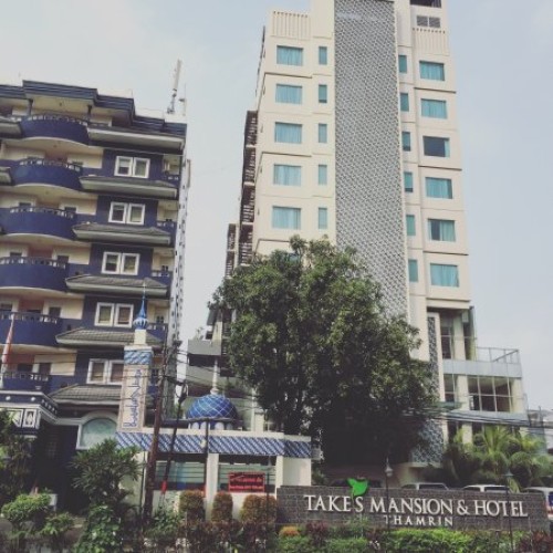 Take's Mansion, Service Rental Apartment | We provide Indonesia infrastructure map on various property sectors and data. Access property listings, infrastructure developments, news, and valuable transaction data for informed decisions.