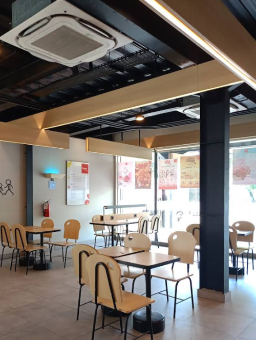 Richeese Factory Matraman Raya, Stand Alone Retail | We provide Indonesia infrastructure map on various property sectors and data. Access property listings, infrastructure developments, news, and valuable transaction data for informed decisions.