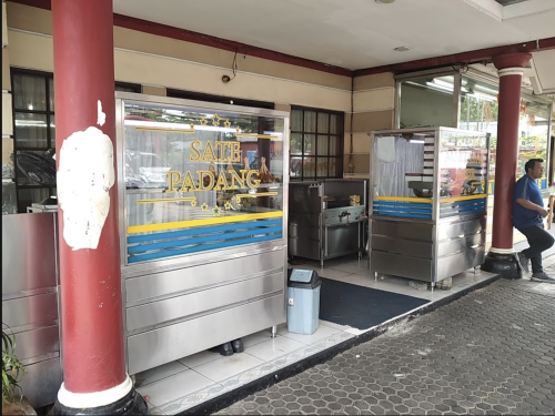 Restoran Sederhana Ampera, Stand Alone Retail | We provide Indonesia infrastructure map on various property sectors and data. Access property listings, infrastructure developments, news, and valuable transaction data for informed decisions.