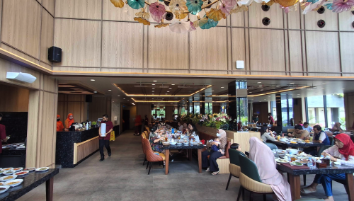 Pagi Sore Bintaro Sektor 1, Stand Alone Retail | We provide Indonesia infrastructure map on various property sectors and data. Access property listings, infrastructure developments, news, and valuable transaction data for informed decisions.