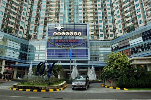 Bellagio Boutique Mall merupakan pusat perbelanjaan yang terletak di Jalan Mega Kuningan Barat No.3, Kecamatan Setiabudi, Jakarta Selatan. Pusat perbelanjaan in...