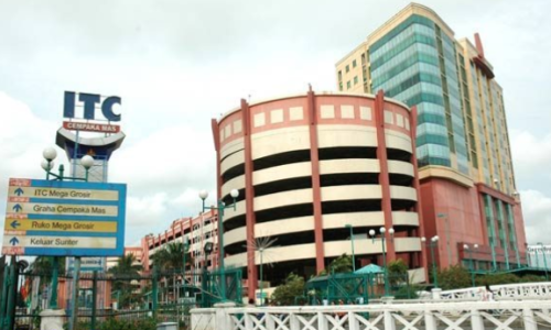ITC Cempaka Mas merupakan pusat perbelanjaan yang terletak di Jalan Cempaka Mas Timur, Kecamatan Kemayoran, Jakarta Pusat. Pusat perbelanjaan ini berdiri sejak...