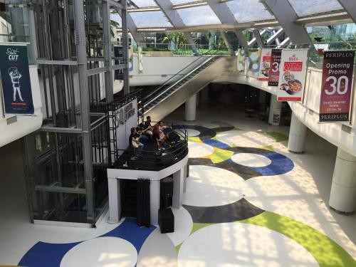 Dome Area @South Quarter merupakan pusat perbelanjaan yang terletak di Jalan R.A. Kartini, Kecamatan Cilandak, Jakarta Selatan. Bangunan ini berdiri sejak tahun...
