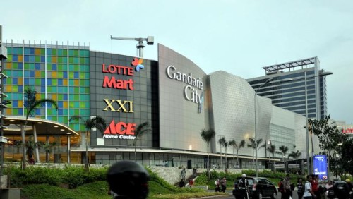 Gandaria City atau biasa disebut Gancy atau Gancit, merupakan pusat perbelanjaan yang terletak di 
Jl. Sultan Iskandar Muda, Kecamatan Kebayoran Lama, Jakarta...