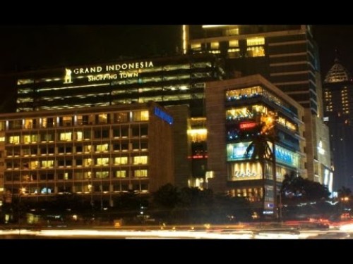 Grand Indonesia merupakan pusat perbelanjaan yang terletak di 
Jalan MH Thamrin, Kecamatan Tanah Abang, Jakarta Pusat. Pusat perbelanjaan ini resmi dibuka pada...