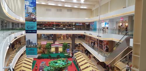 Green Sedayu Mall, Leased Retail, Agung Sedayu Group | We provide Indonesia infrastructure map on various property sectors and data. Access property listings, infrastructure developments, news, and valuable transaction data for informed decisions.