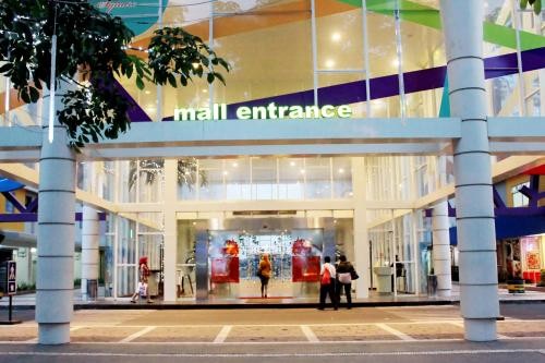 Kalibata City Square  merupakan pusat perbelanjaan yang terletak di Jl. Raya Kalibata No.1, Kecamatan Pancoran, Jakarta Selatan. Pusat perbelanjaan ini resmi di...