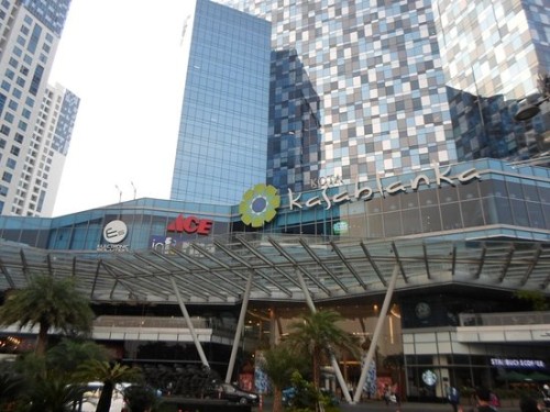 Kota Kasablanka atau sering disebut dengan Kokas, adalah pusat perbelanjaan yang terletak di Jl. Casablanca Raya Kav. 88, Menteng Dalam, Tebet, Jakarta Selatan....